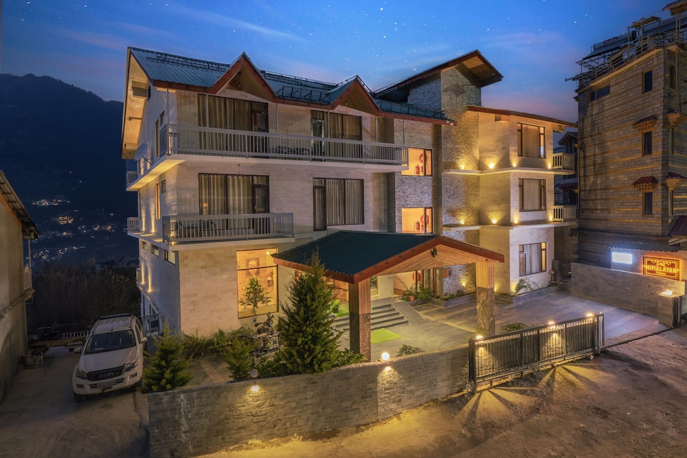 Echor Himalayan Heights Luxe Manali 9/50