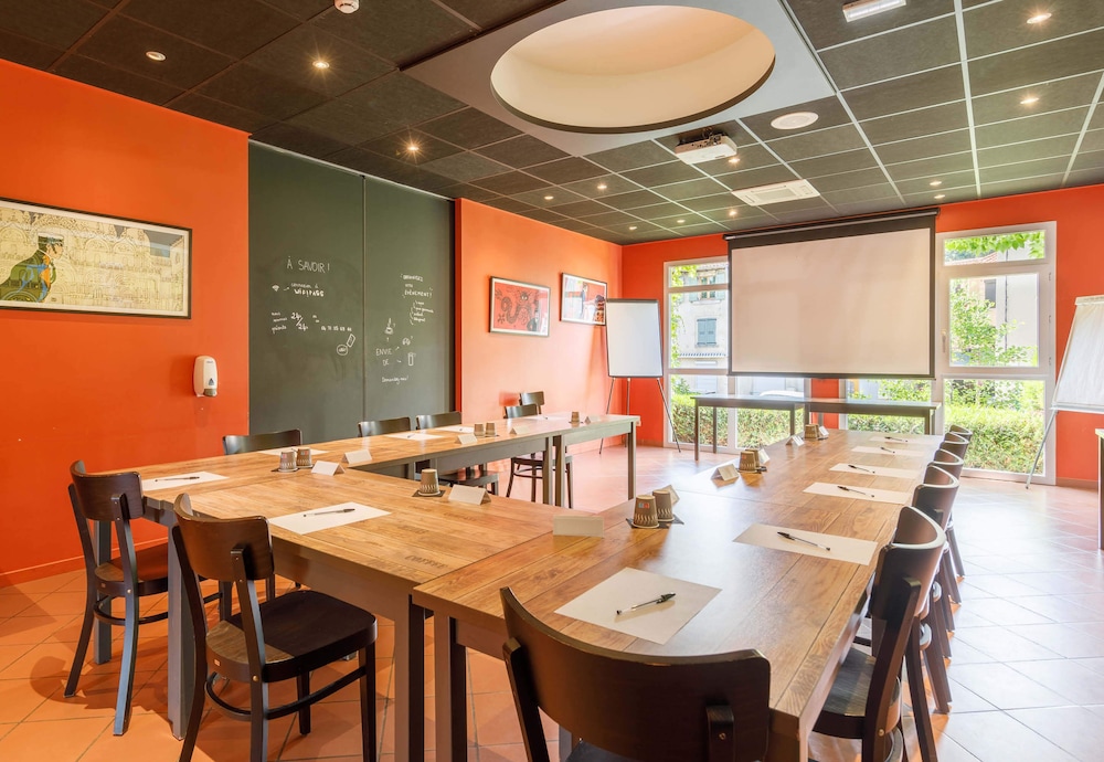 B&B Hotel Le Puy-En-Velay 25/35