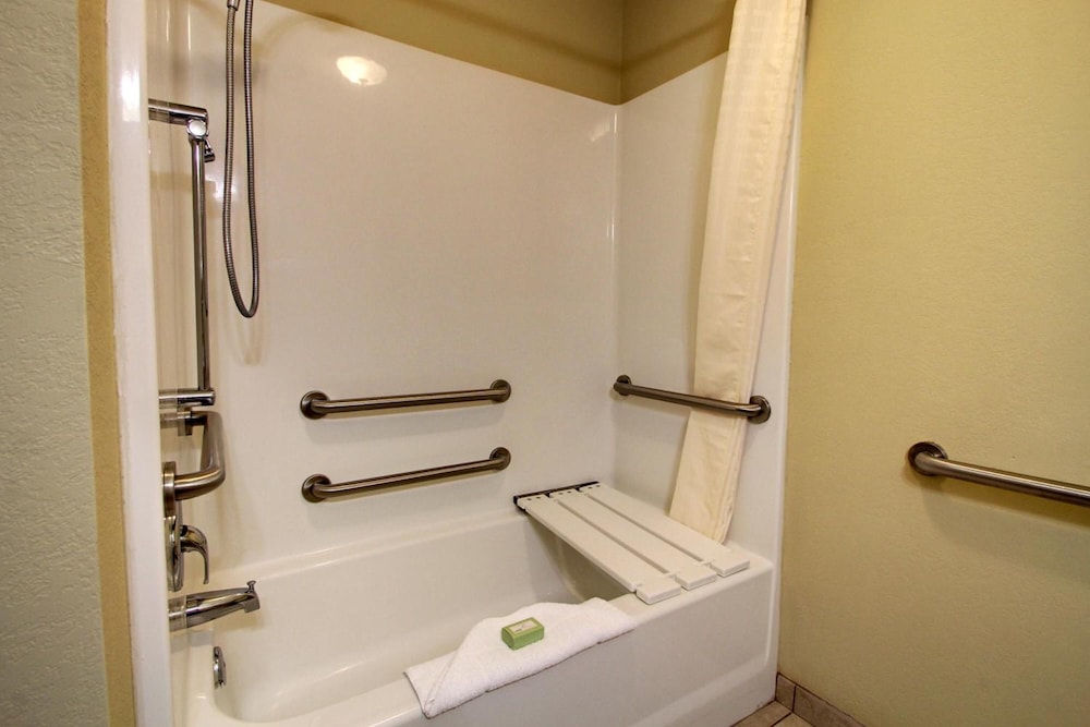 Stanton Inn And Suites 52/52