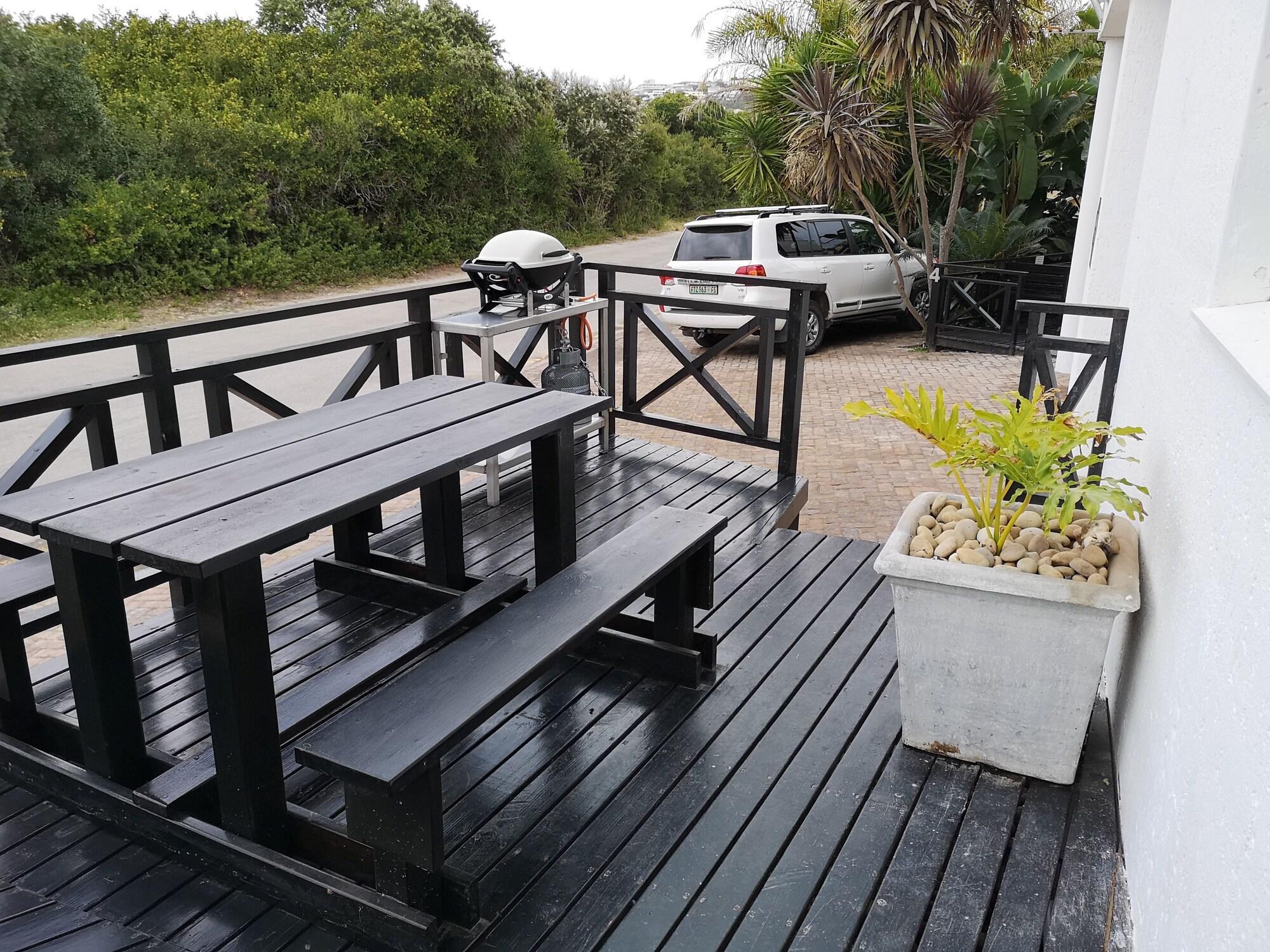 Sunshowers Plett 2/53
