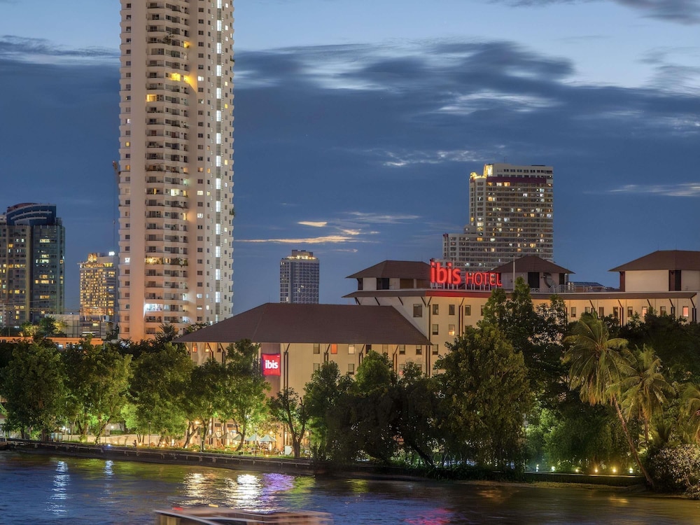 Ibis Bangkok Riverside 62/66