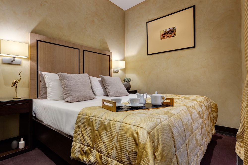 Intown Luxury House 16/55