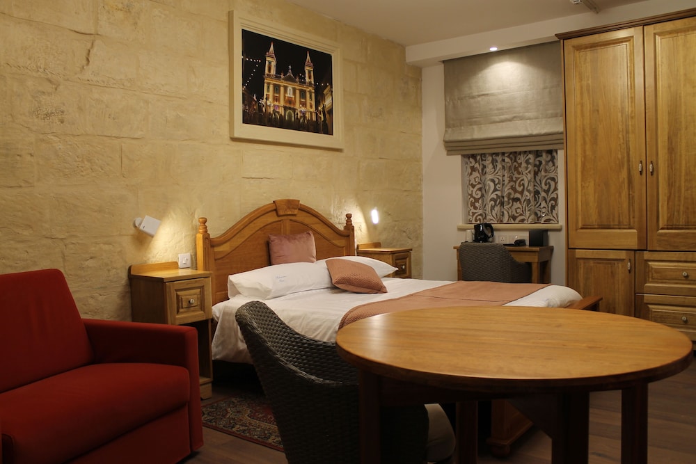 Palazzino Nina Boutique Hotel 34/43
