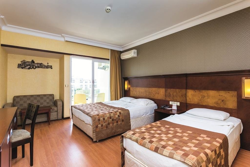Garden of Sun Hotel 6/50
