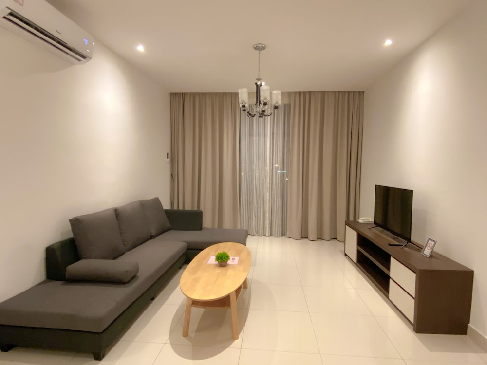 AZ HOTEL & SERVICED APARTMENTS 21/36