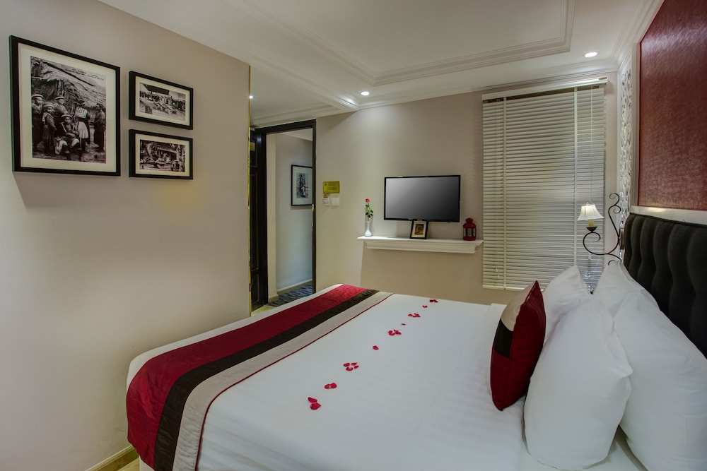 Lavender Central Hotel 33/75