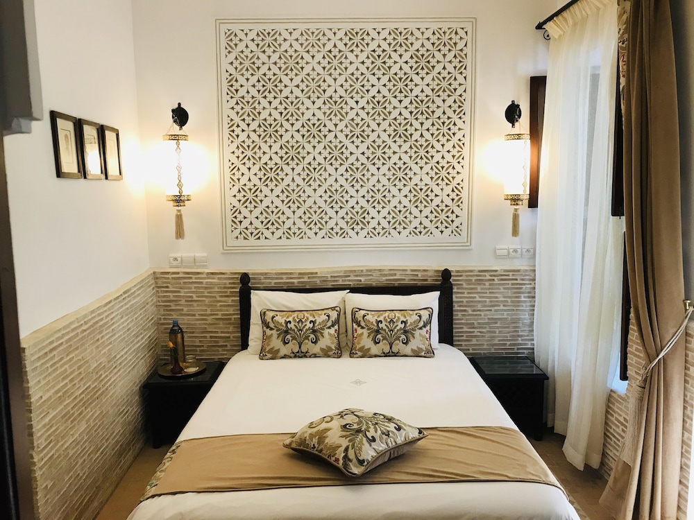 Riad Le Clos Des Arts 16/72