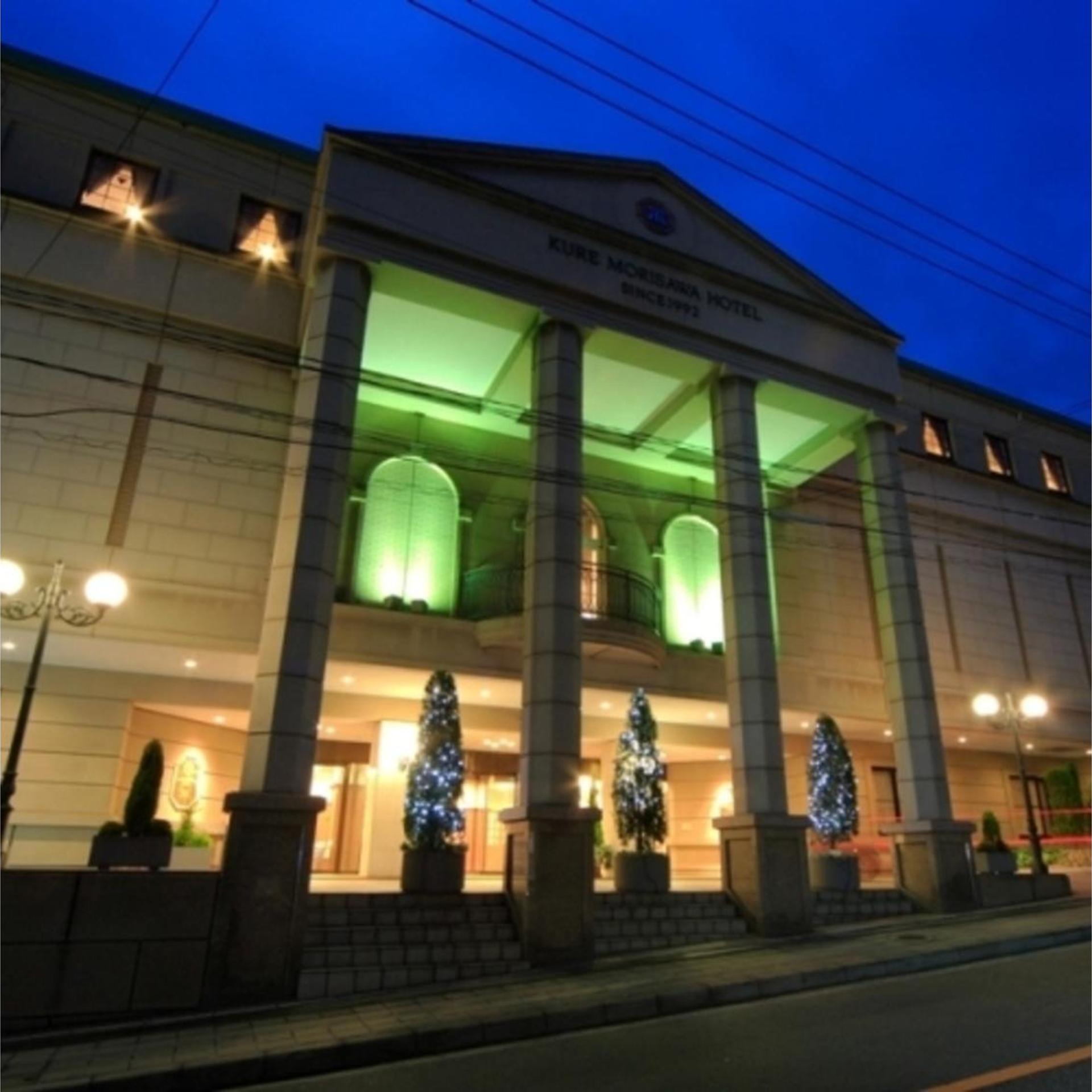 K.M.H Art Hotel by Kure Morisawa 8/50