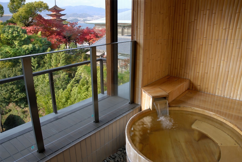Miyajima Grand Hotel Arimoto 20/50