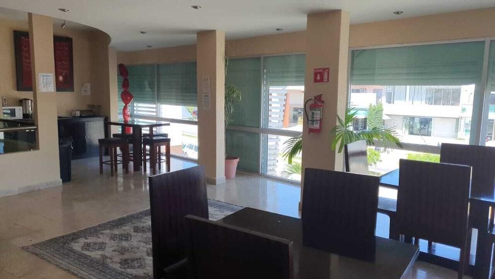 Hotel Villa Fontana 38/46