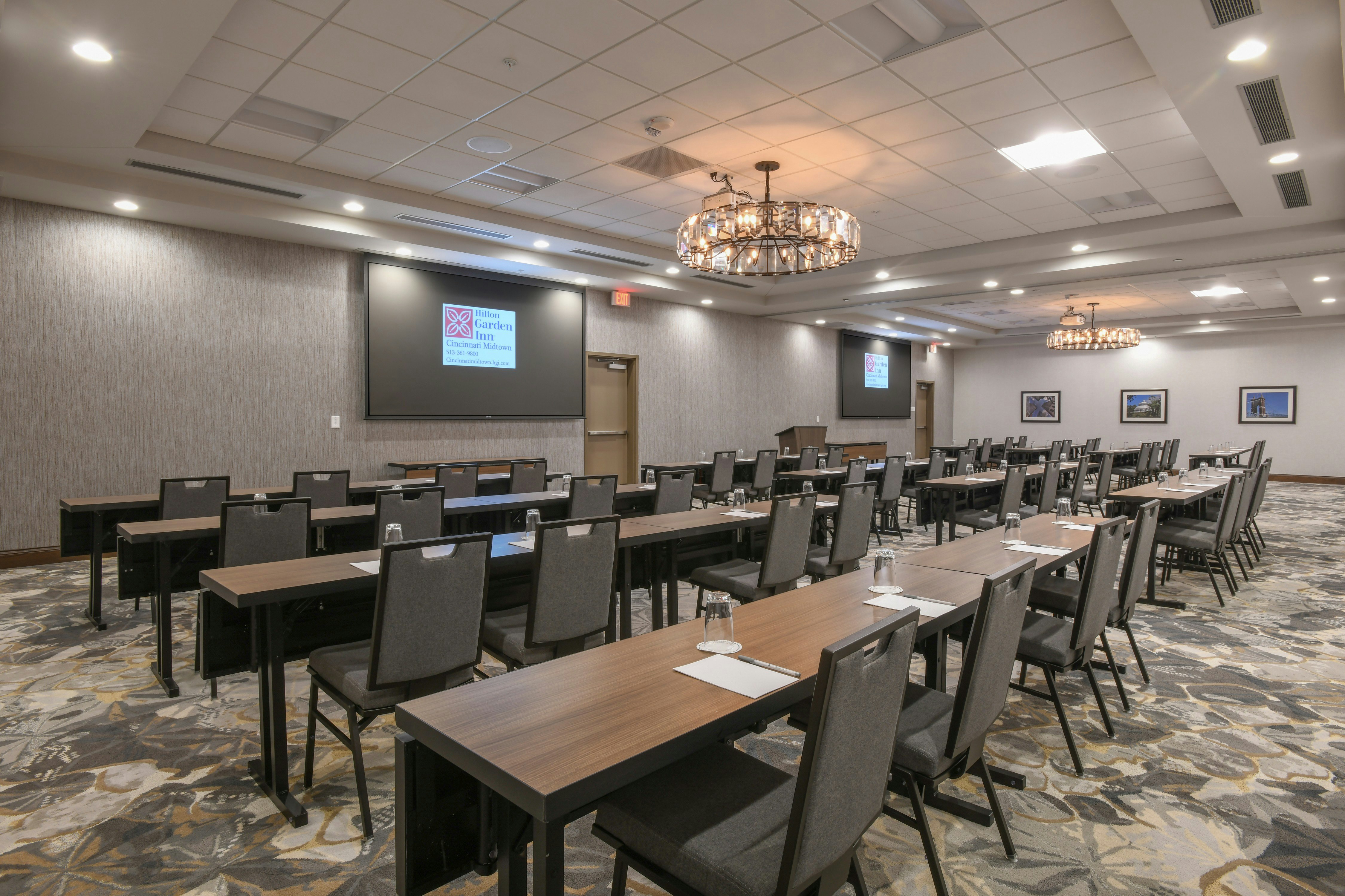 Hilton Garden Inn Cincinnati Midtown 51/58