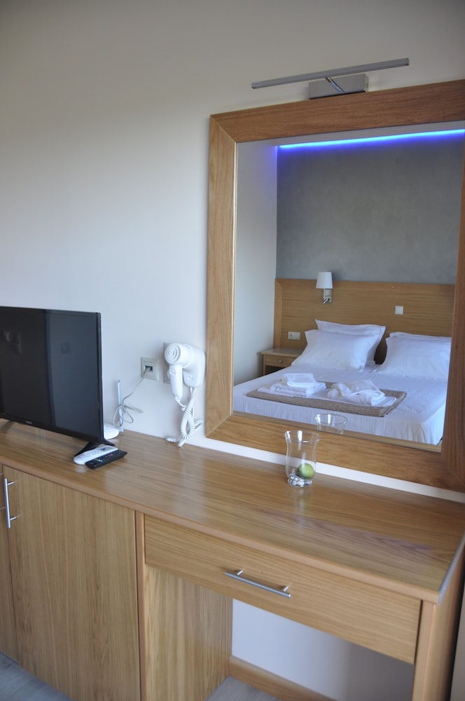 Fiori Hotel 16/50