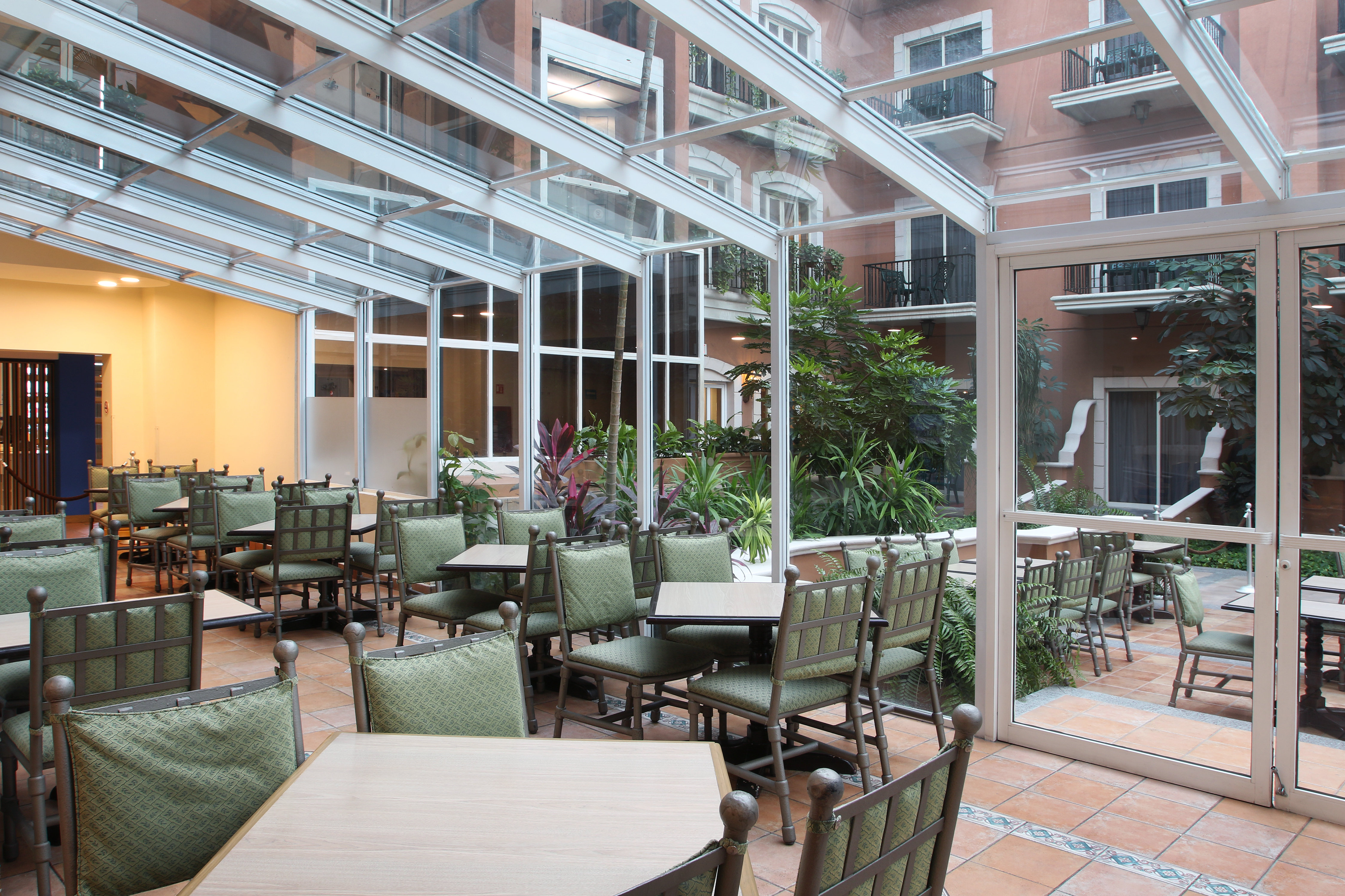 Holiday Inn Express Monterrey Tecnologico 32/50