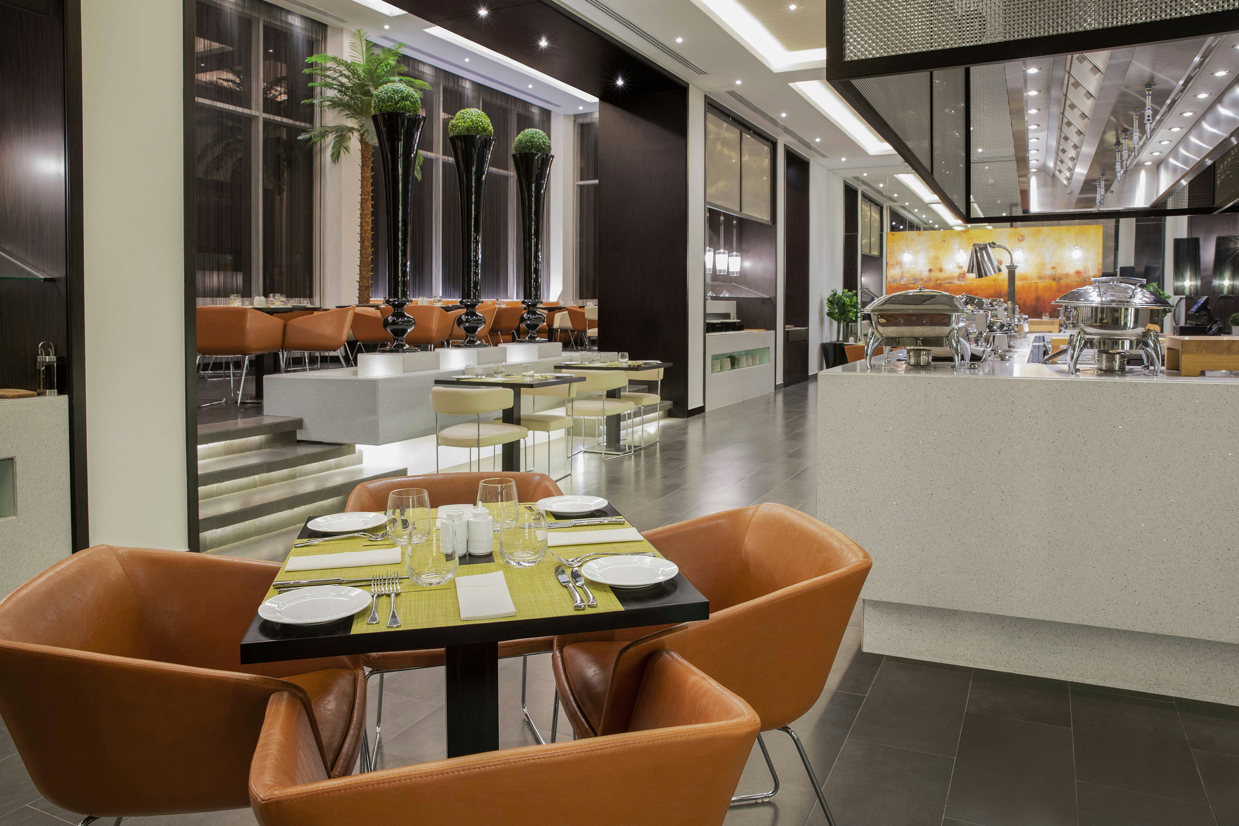 سنترو عليا من روتانا(Centro Olaya By Rotana) 32/50