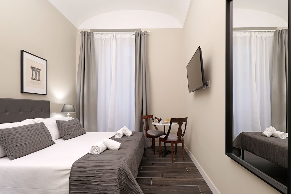 Residenza Vittoria Roma 15/50