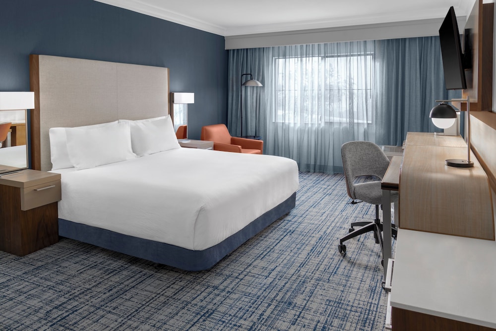 Courtyard By Marriott Palo Alto Los Altos 20/70