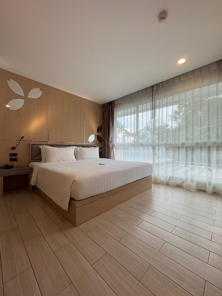 جناح بسرير كينج بإطلالة على المدينة بغرفة نوم واحدة، Clarian Hotel Beach Patong 3/10