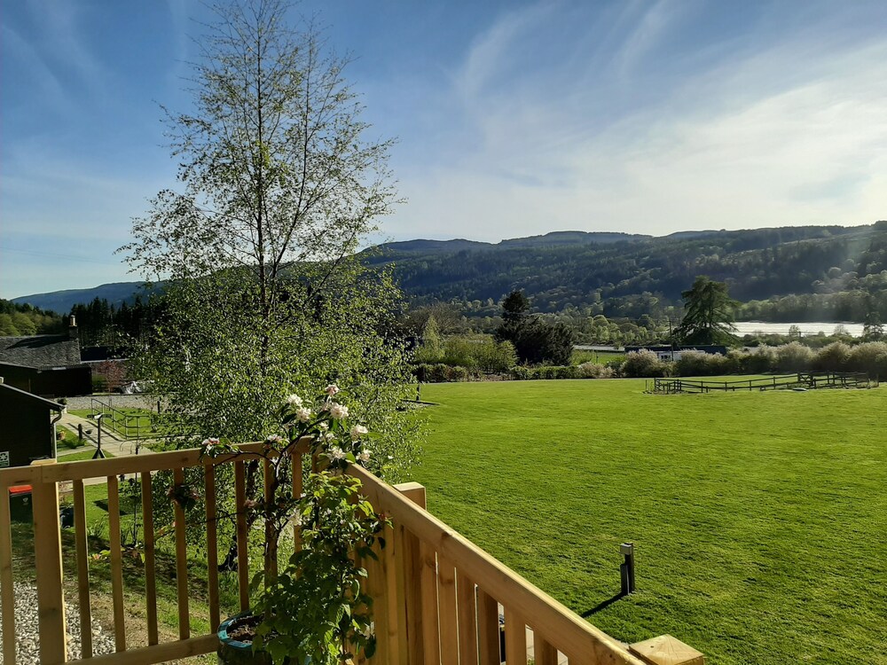 Tayview Lodges 40/50