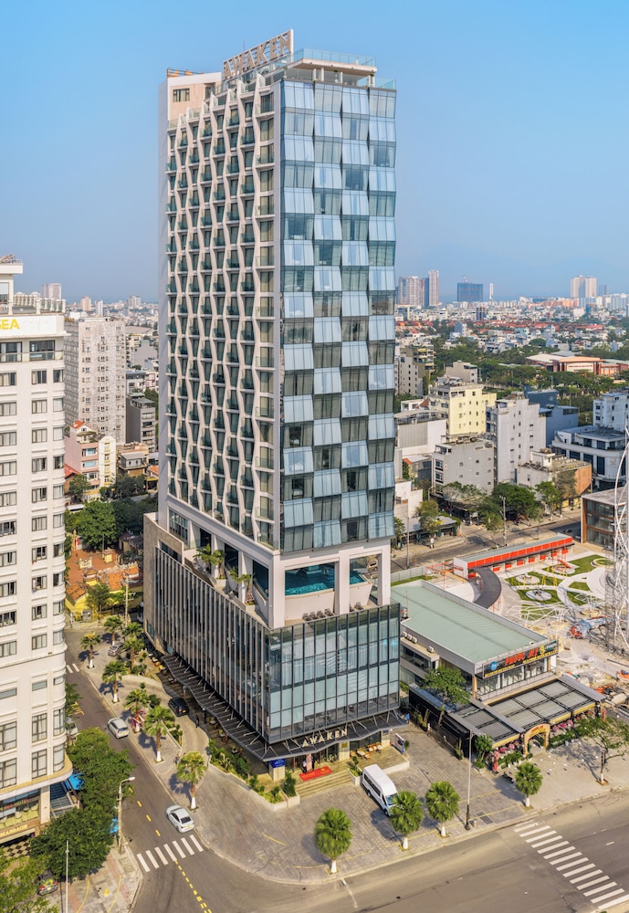 Awaken Danang Hotel 3/48