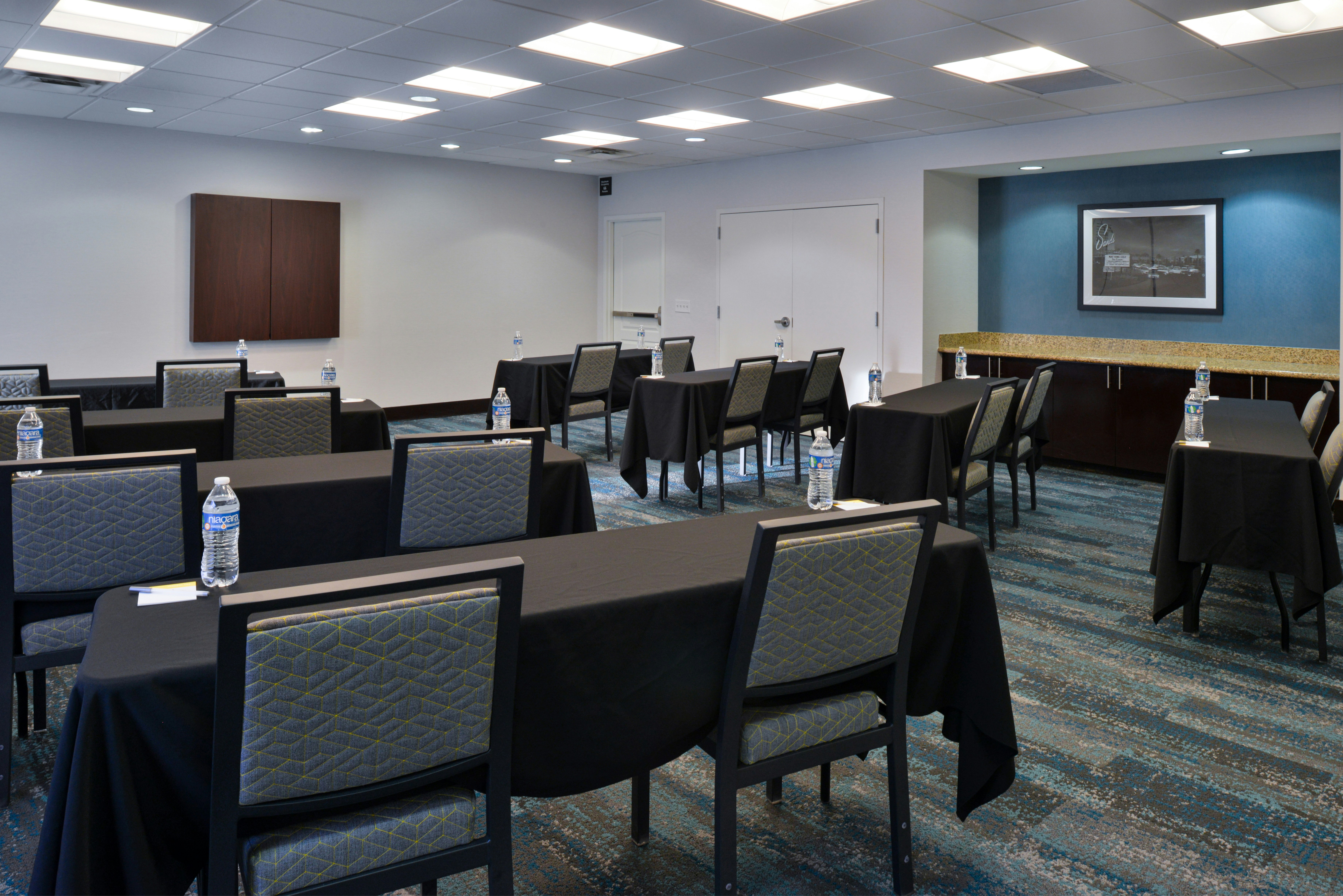 Hampton Inn and Suites Las Vegas Airport 59/66