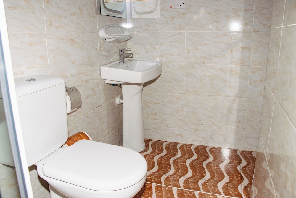 Sunny Palms Beach Bungalows 62/65