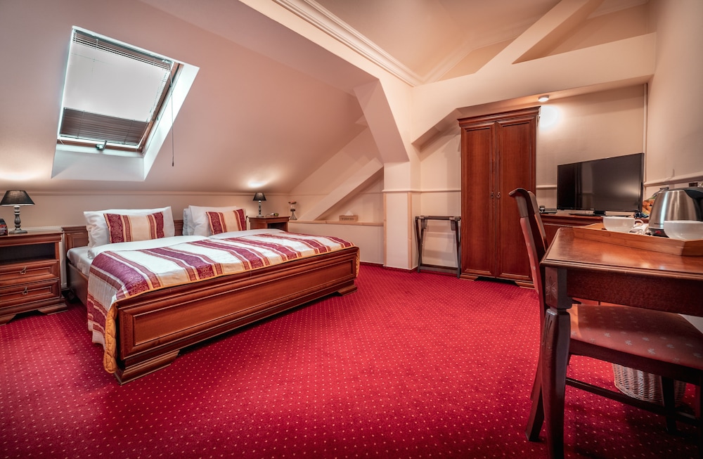 BEST WESTERN HOTEL CAPITAL 6/50