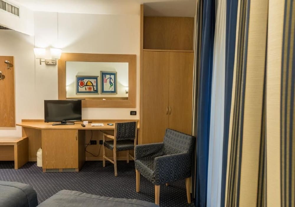 Cardano Hotel Malpensa 46/58