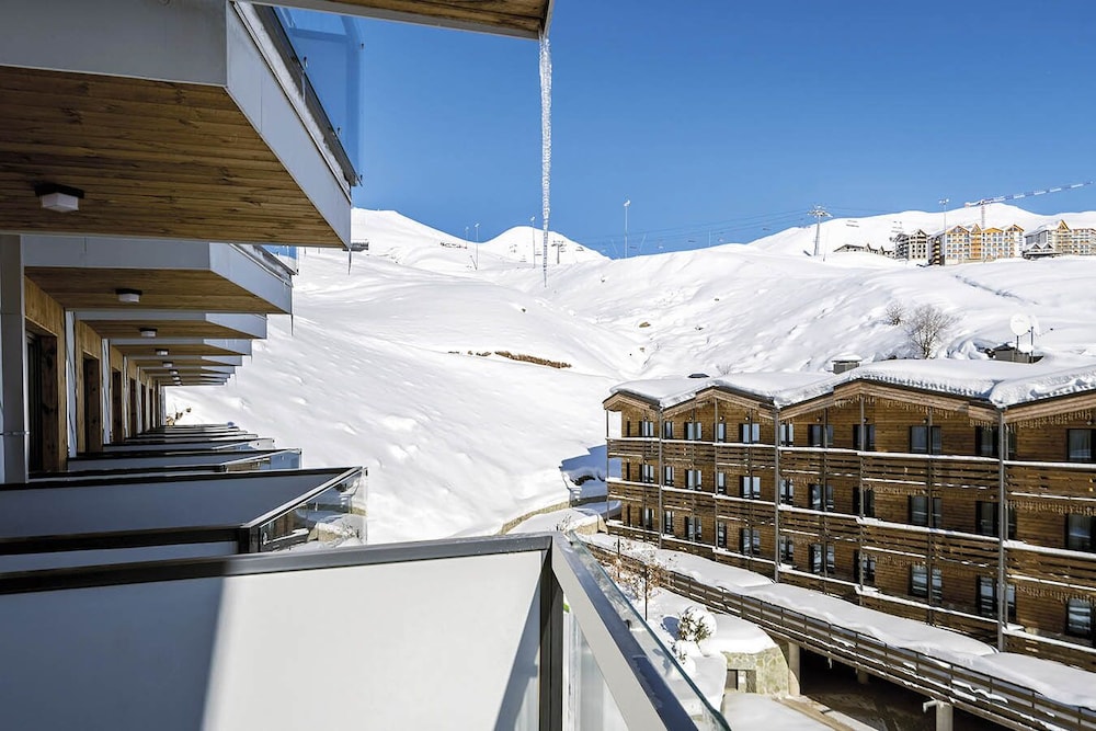 Residence Gudauri Hills 54/56
