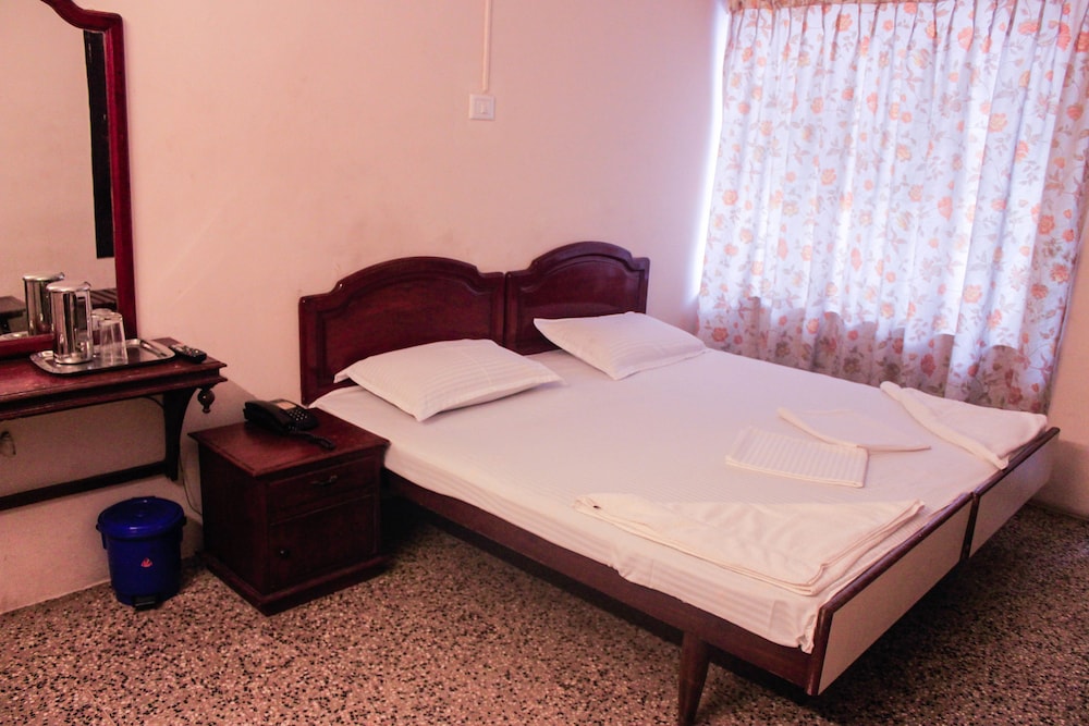 Hotel Keerthi 10/29