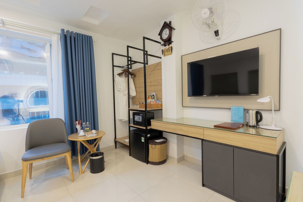 A25 Hotel - 14 Luong Huu Khanh 33/53
