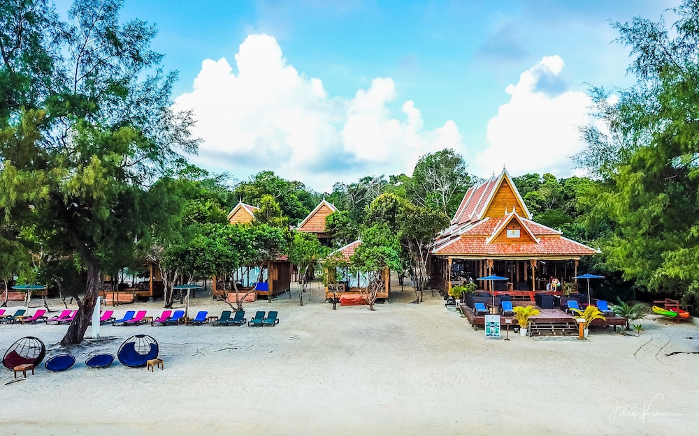 Sol Beach Resort 36/50