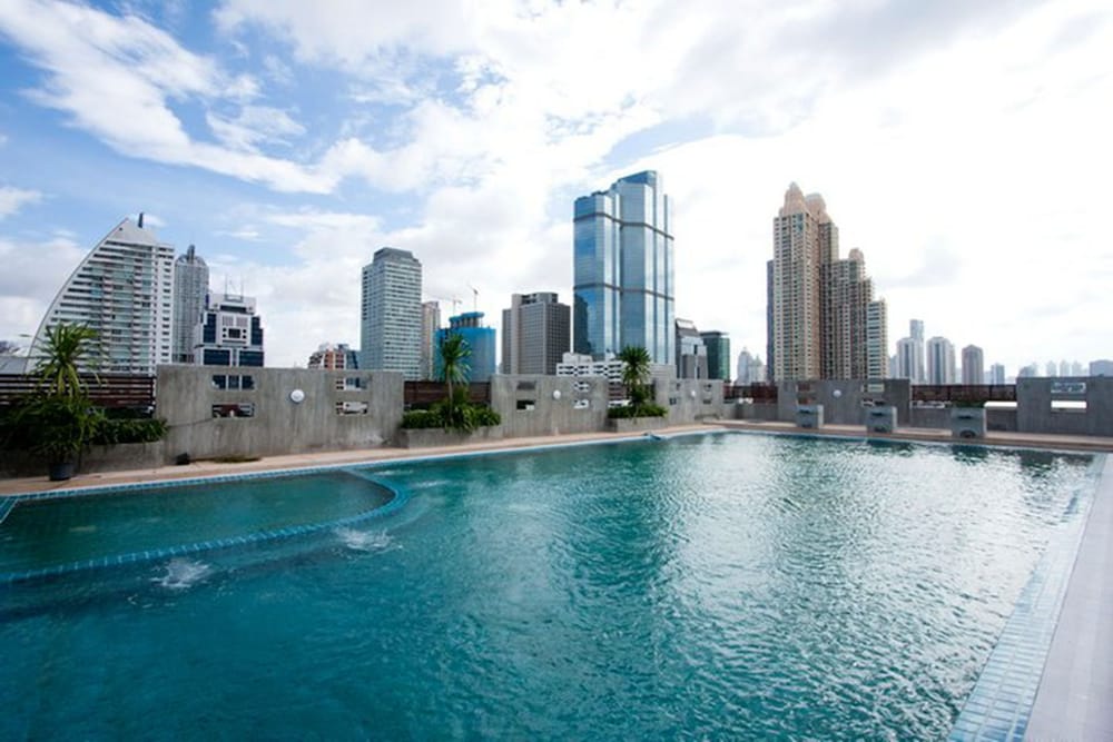 SATHORN GRACE SERVICED RESIDENCE 57/65