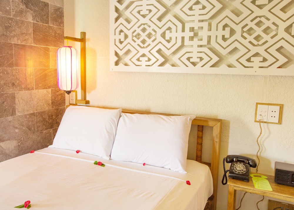 Vinh Hung Library Hotel 18/63
