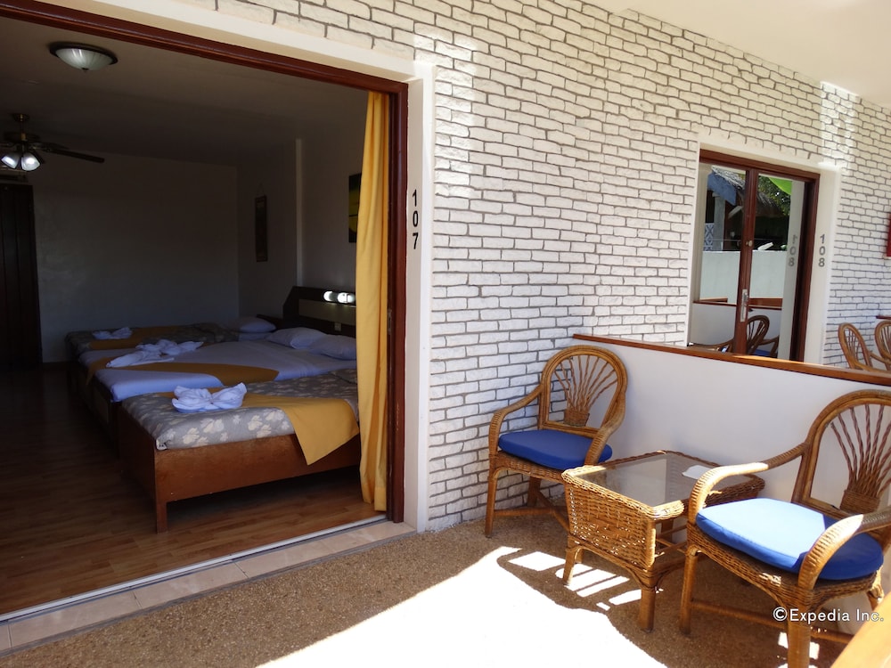 Harmony Hotel 34/57