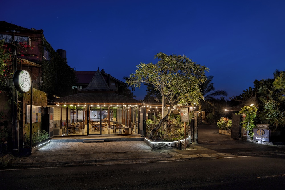 Taman Harum Cottages in Mas