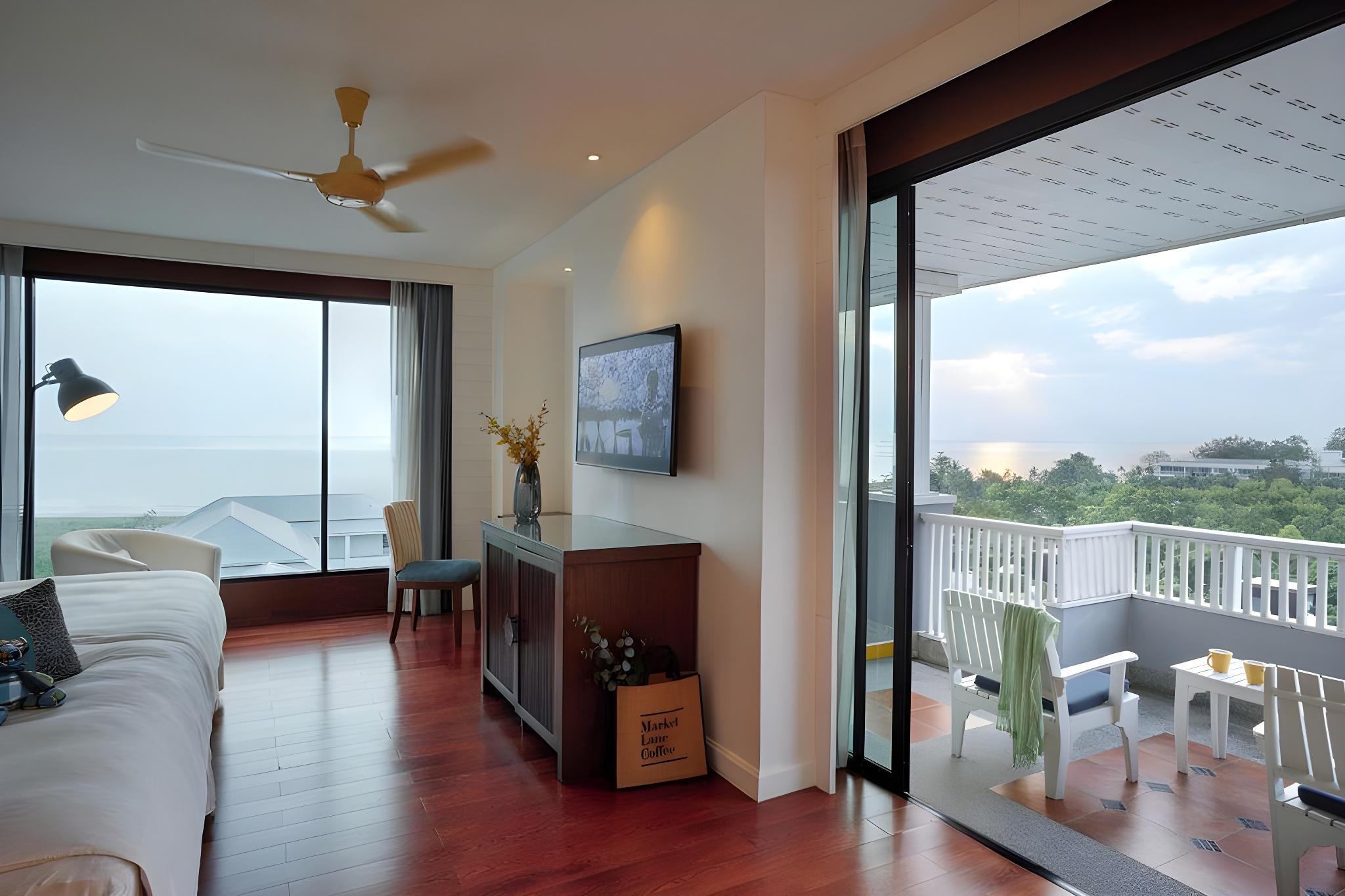 Horizon, Mini, Suite, Sea and Horizon Balcony, Corner