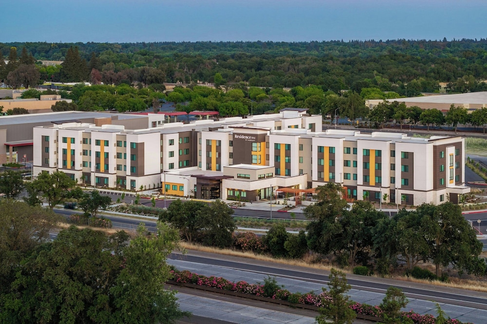 Residence Inn by Marriott Sacramento Cal Expo 6/68
