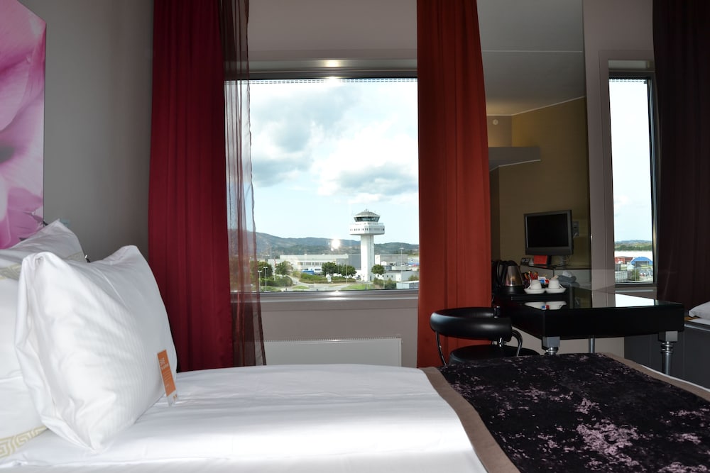 Clarion Hotel Bergen Airport 14/40
