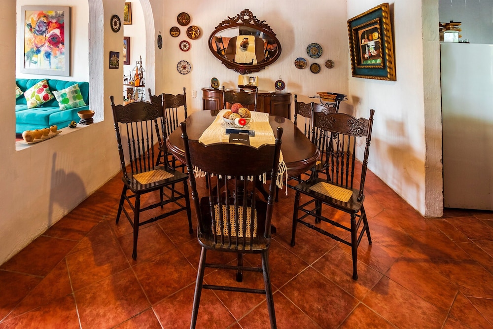 Hostal El Patio 16/25