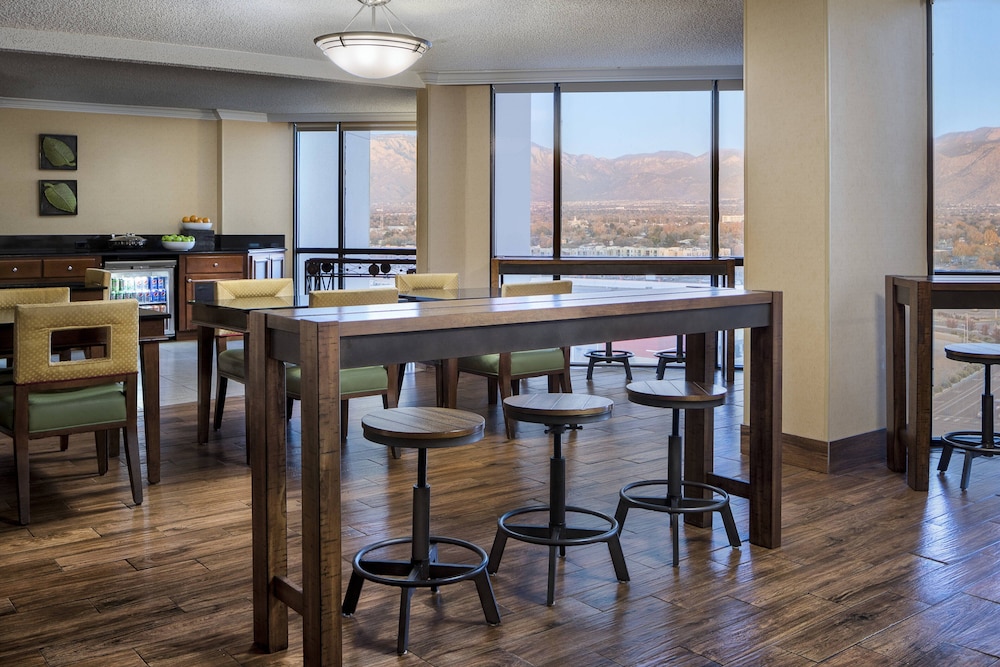Albuquerque Marriott 24/39