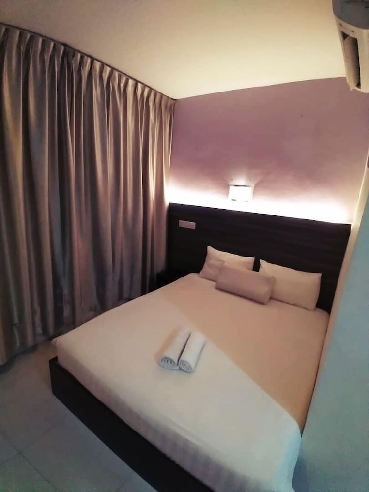 One Point Hotel - Rh Plaza 34/49