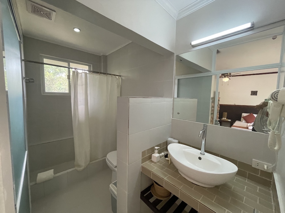 Palms Cove Resort 73/73