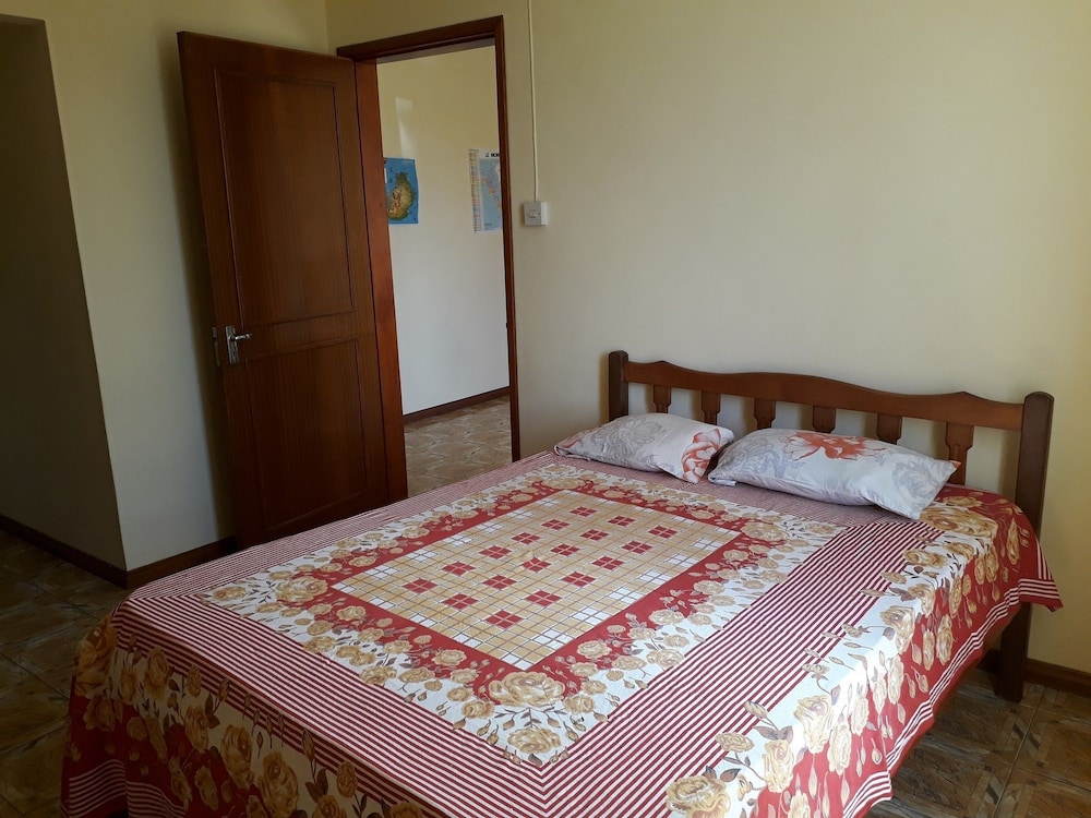Allamanda Studios And Apartments 6/44