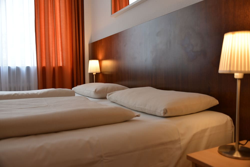 Hotel Italia 40/62