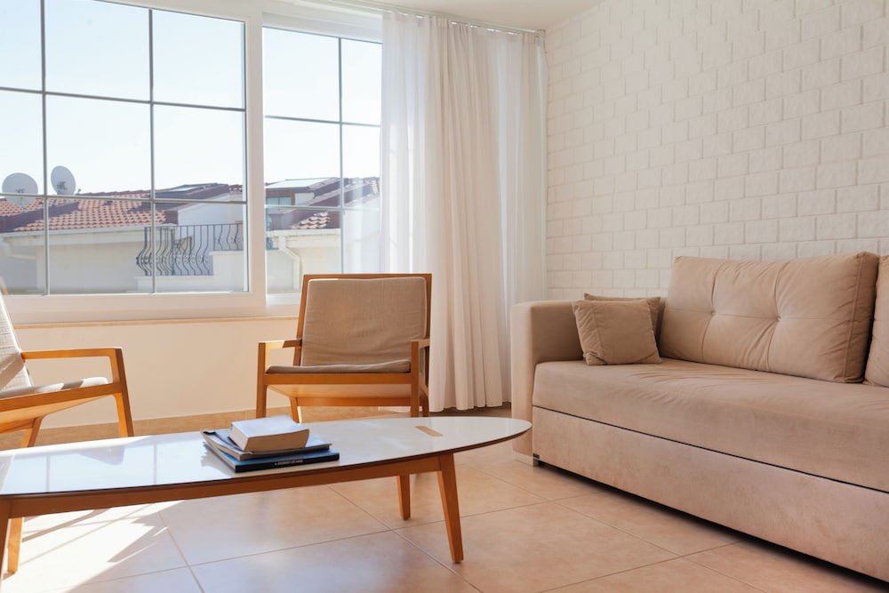 Kalkan Suites 25/50