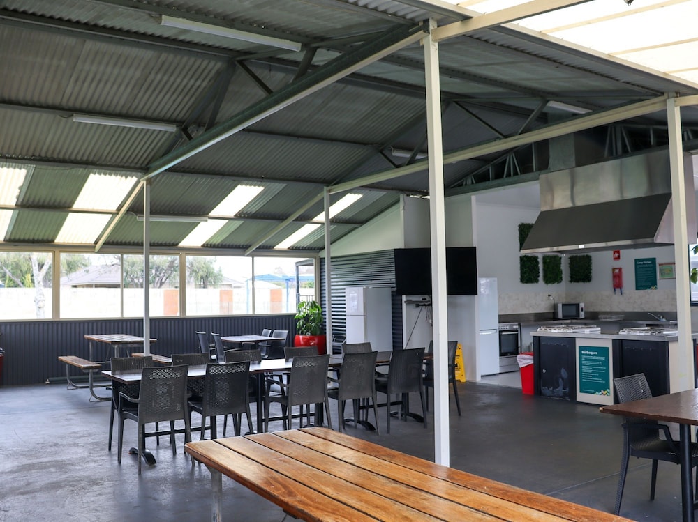 Big4 Beachlands Holiday Park 65/77