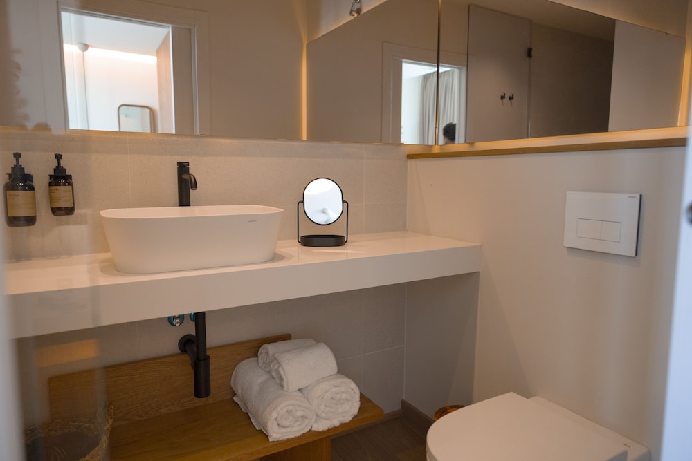 Malates Slow Boutique Hotel 44/50