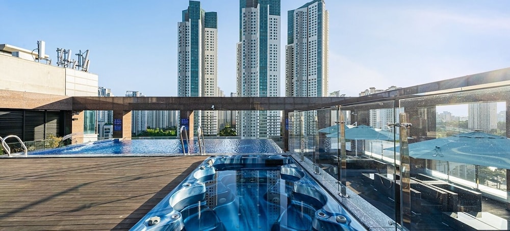 Park Marine Hotel 44/69