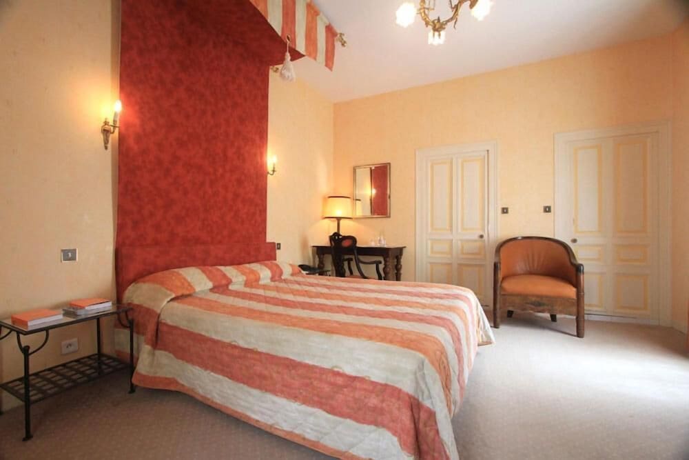 Chateau de Perigny, The Originals Relais 3/36