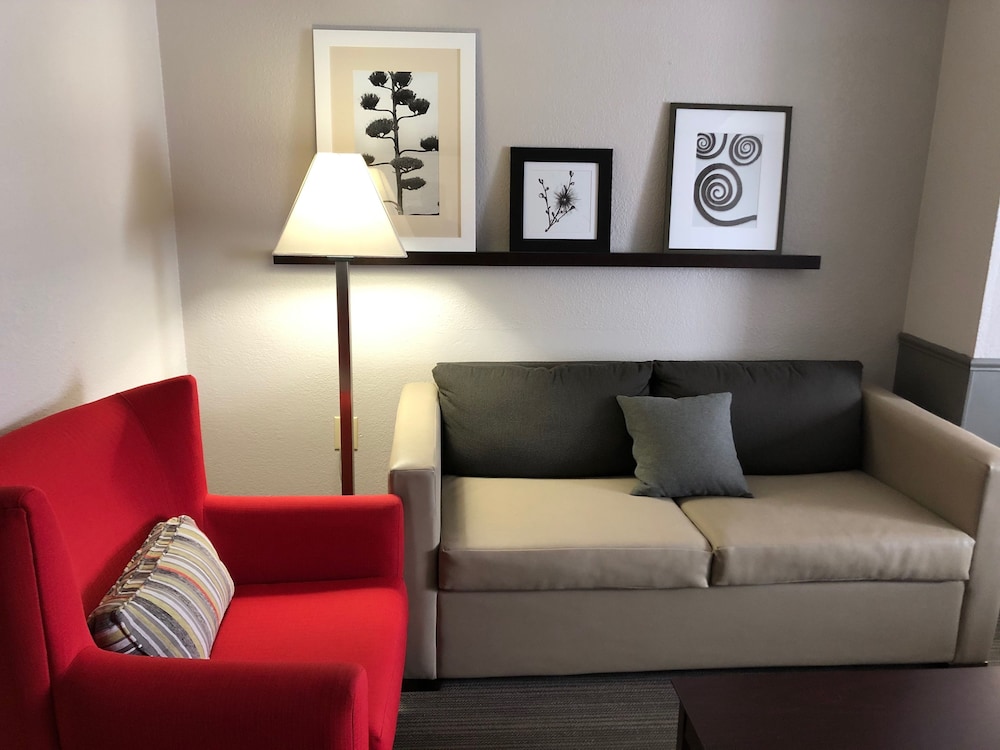 Country Inn & Suites by Radisson Greenville, NC 43/58